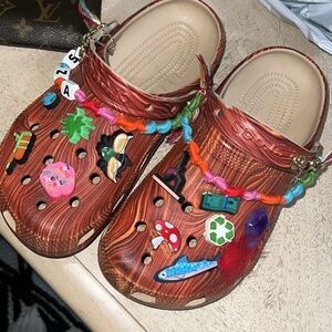Sza crocs